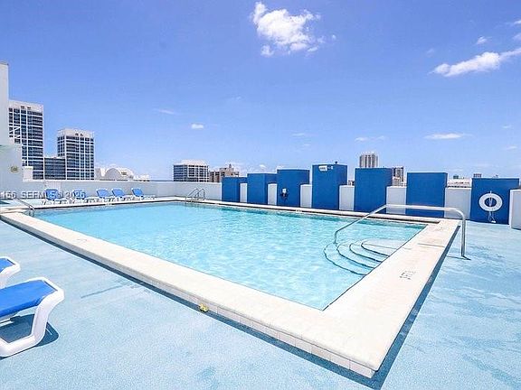 5th image of 401 69th St APT 505