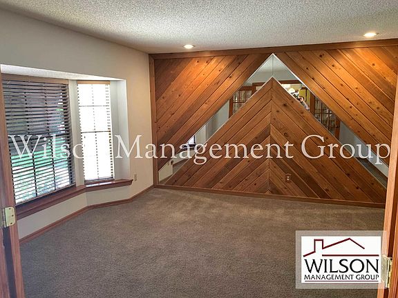 5th image of 1001 Howell Harbor Dr