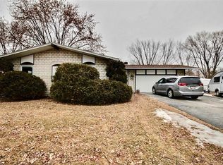 207 Church Dr, La Crosse, WI 54603