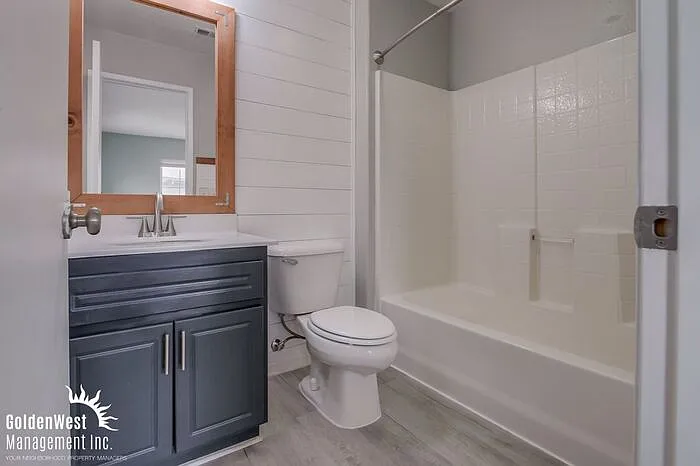 1002 Greenway Rd — Photo 17