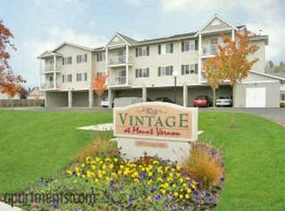 1000 Vintage Ln, Mount Vernon, WA 98273