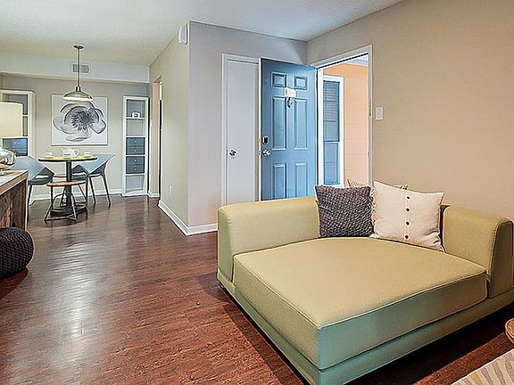 4th image of 6805 Wood Hollow Dr #1-256R