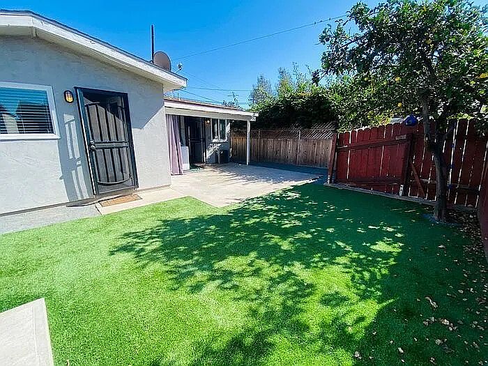 1st image of 3628 Yosemite St