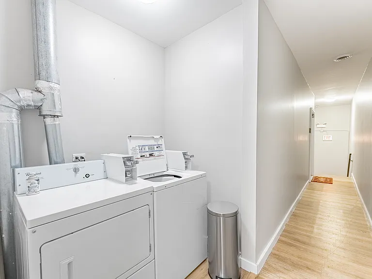 1852 S Blue Island Ave #2R — Photo 14