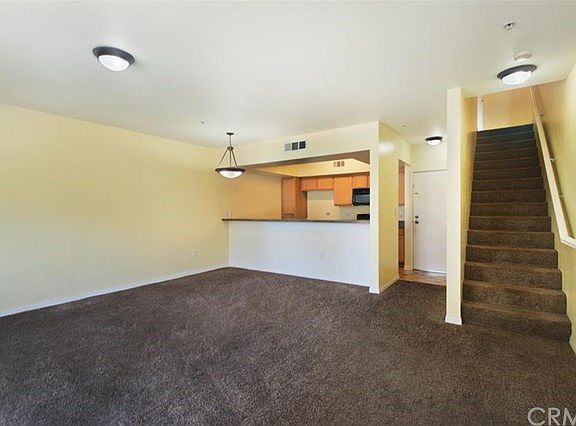 3rd image of 12066 South Broadway