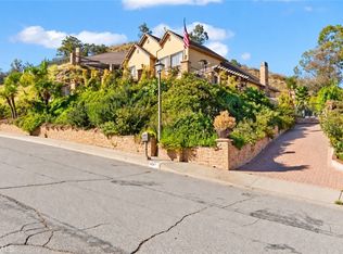 823 Moorside Dr, Glendale, CA 91207