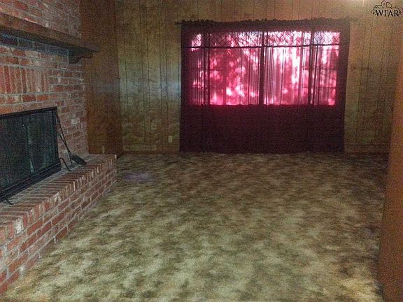 3rd image of 610 N Wall St