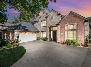 3345 Spruce Ln, Grapevine, TX 76051