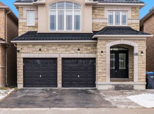 71 Skyvalley Dr, Brampton, ON L6P 3B7