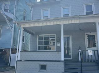 20 E Chestnut St, Shamokin, PA