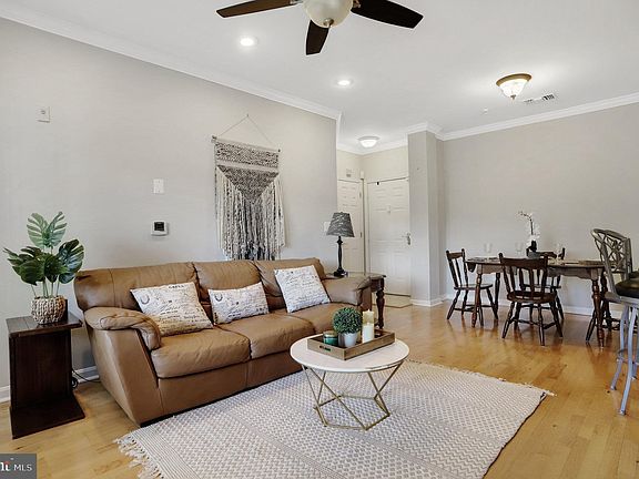 4th image of 4550 Strutfield Ln APT 2211
