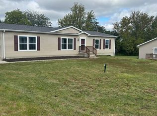 16410 Iske Dr, Bellevue, NE 68123