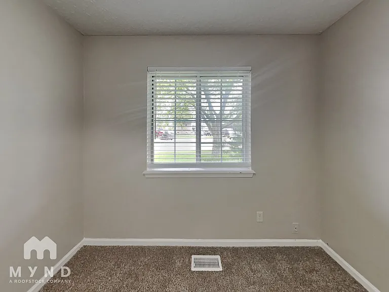 5223 Padre Ln — Photo 23