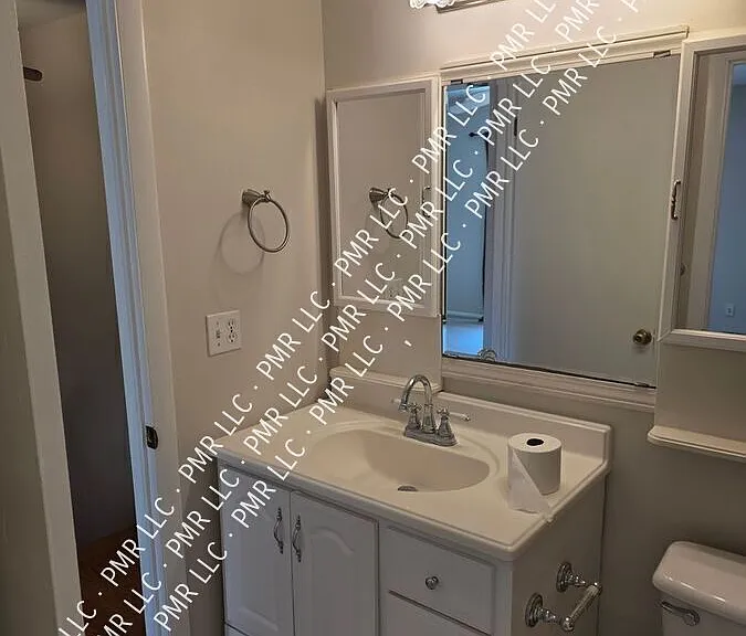 106 Sycamore Ct #1 — Photo 40