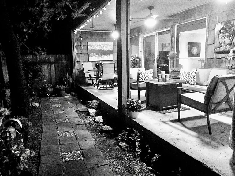 Evening patio chillaxing...