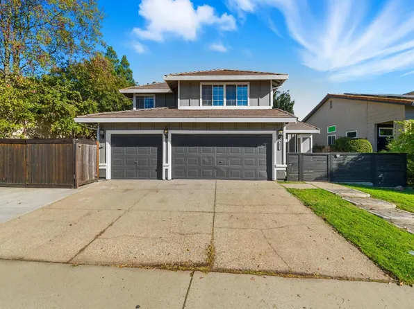 8885 Springhurst Dr, Elk Grove, CA 95624