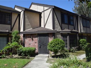 14920 Stonehedge Ln, Westminster, CA 92683