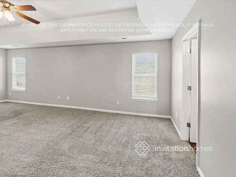 1919 Darbywine Dr — Photo 11