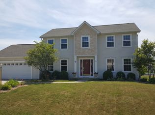 1805 Dustir Dr, Racine, WI 53402