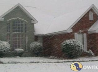 108 Travis Rdg, Deatsville, AL 36022