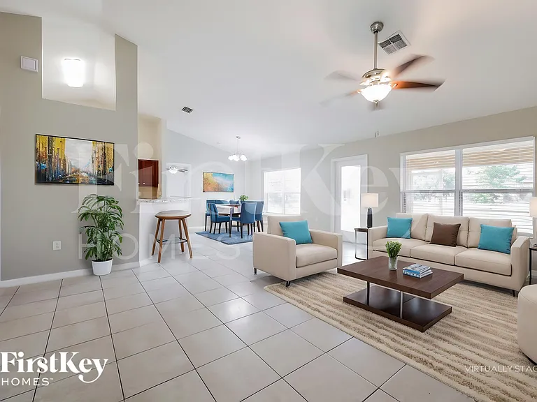 414 Willowbrook Dr — Photo 5
