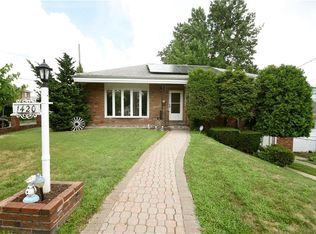 1420 Kennellworth Pl, Bronx, NY 10465