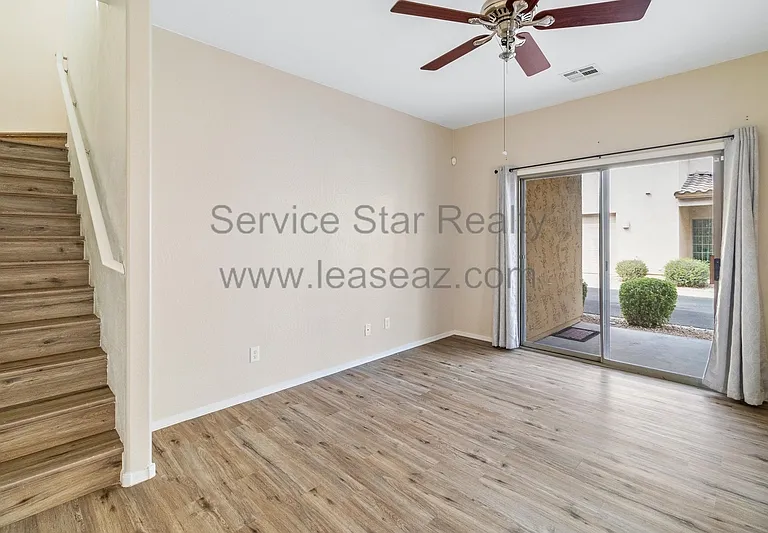 14916 N 177th Ave — Photo 4