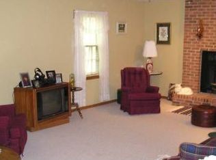 266 Firecrest Ln, Lawrenceville, GA 30045