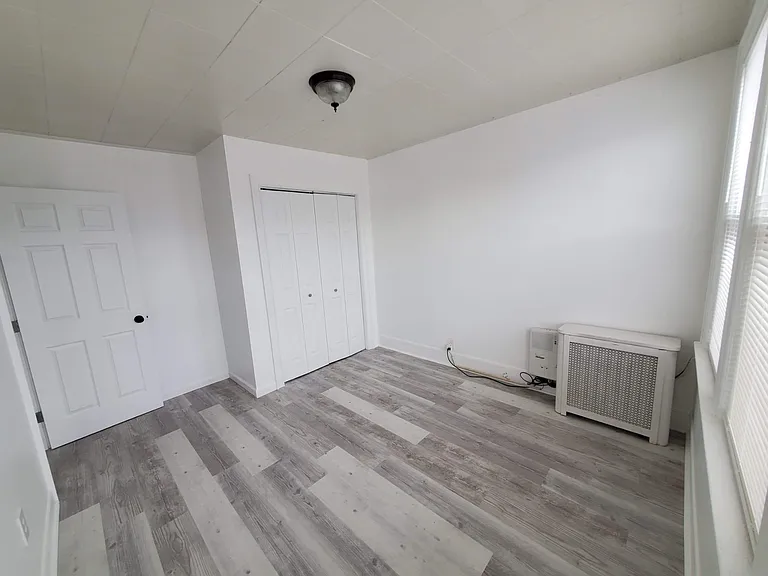 8821 3rd Ave #2 — Photo 10