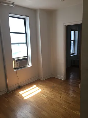 Rented by AJ Clarke | media 51