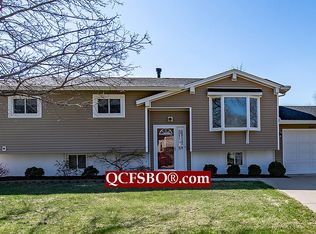 3632 29th St, Bettendorf, IA