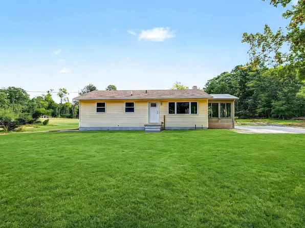 201 11th Ave, Mays Landing, NJ 08330