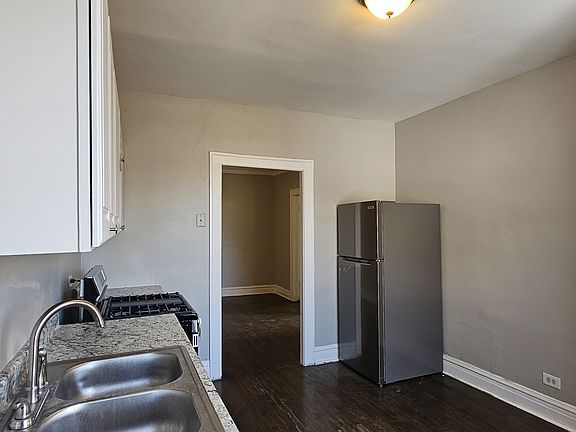 2nd image of 5006 W 16th St #2E