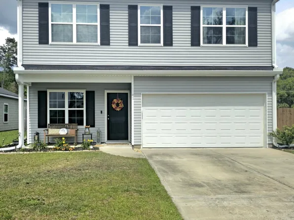 41 Chestnut St, Beaufort, SC 29906
