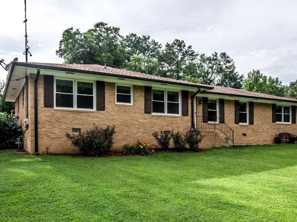 82 Deer Trl, Rockmart, GA 30153