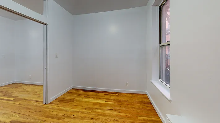 Rented by Bond New York | media 9