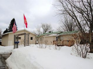 402 Roosevelt Ave, Coleraine, MN 55722