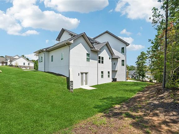 5th image of 23 Fernbank Way