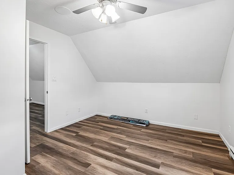 535 N Pebble St — Photo 15