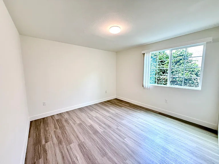5661 Fair Ave #3/4 — Photo 8