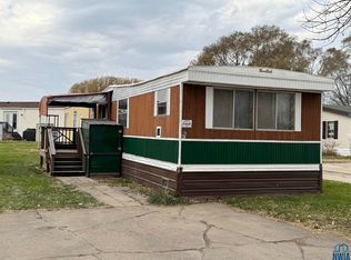 911 E Duke St LOT 40, Vermillion, SD 57069