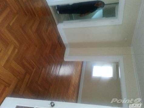 2nd image of 20926 Bardwell Ave