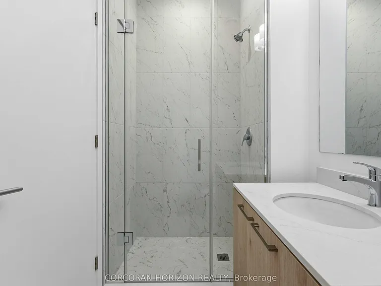 7437 Kingston Rd #104 — Photo 26