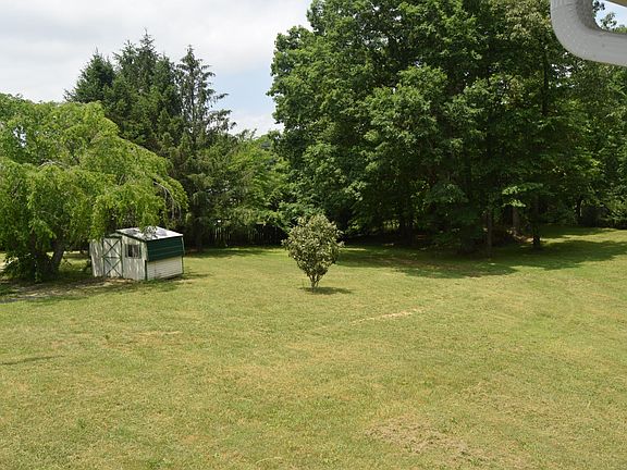 5th image of 517 Hyder Allen Ln