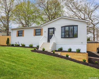 393 Echo Avenue, Sound Beach, NY, 11789