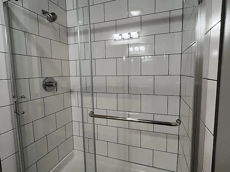 157 S Kalamazoo Mall — Photo 102