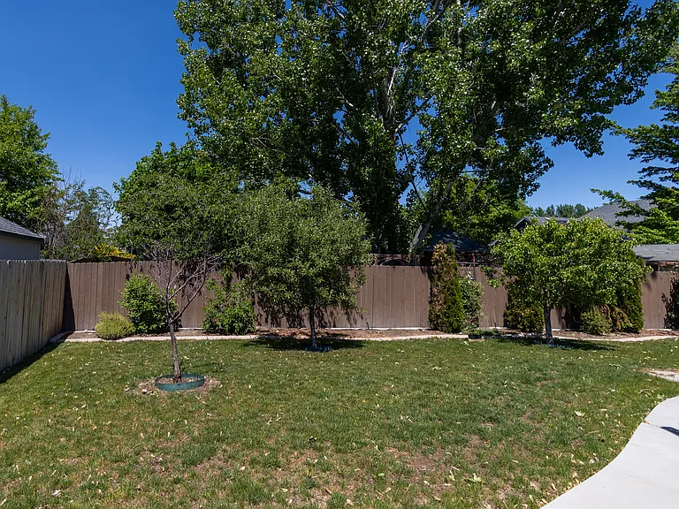 2938 W Elk Stream St — Photo 31