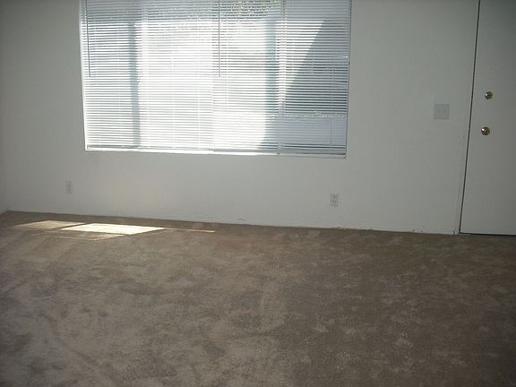 2nd image of 1851D Fisher Dr