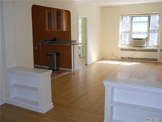 Sold by Benjamin Realty Since 1980 | media 42