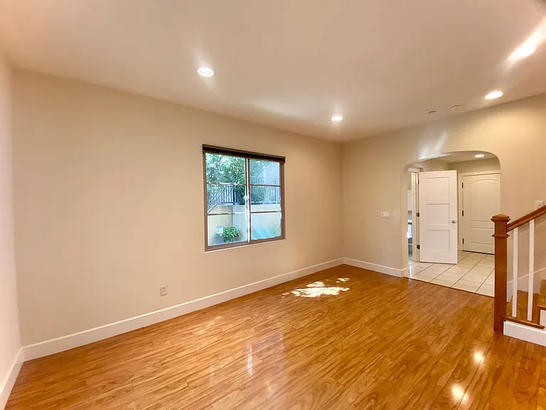 559 Palo Verde Cmns — Photo 14